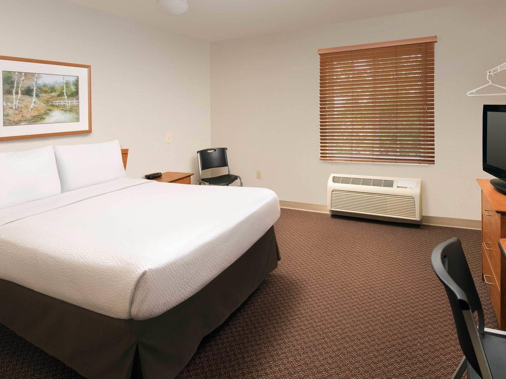 Woodspring Suites Columbia Fort Jackson Exterior photo