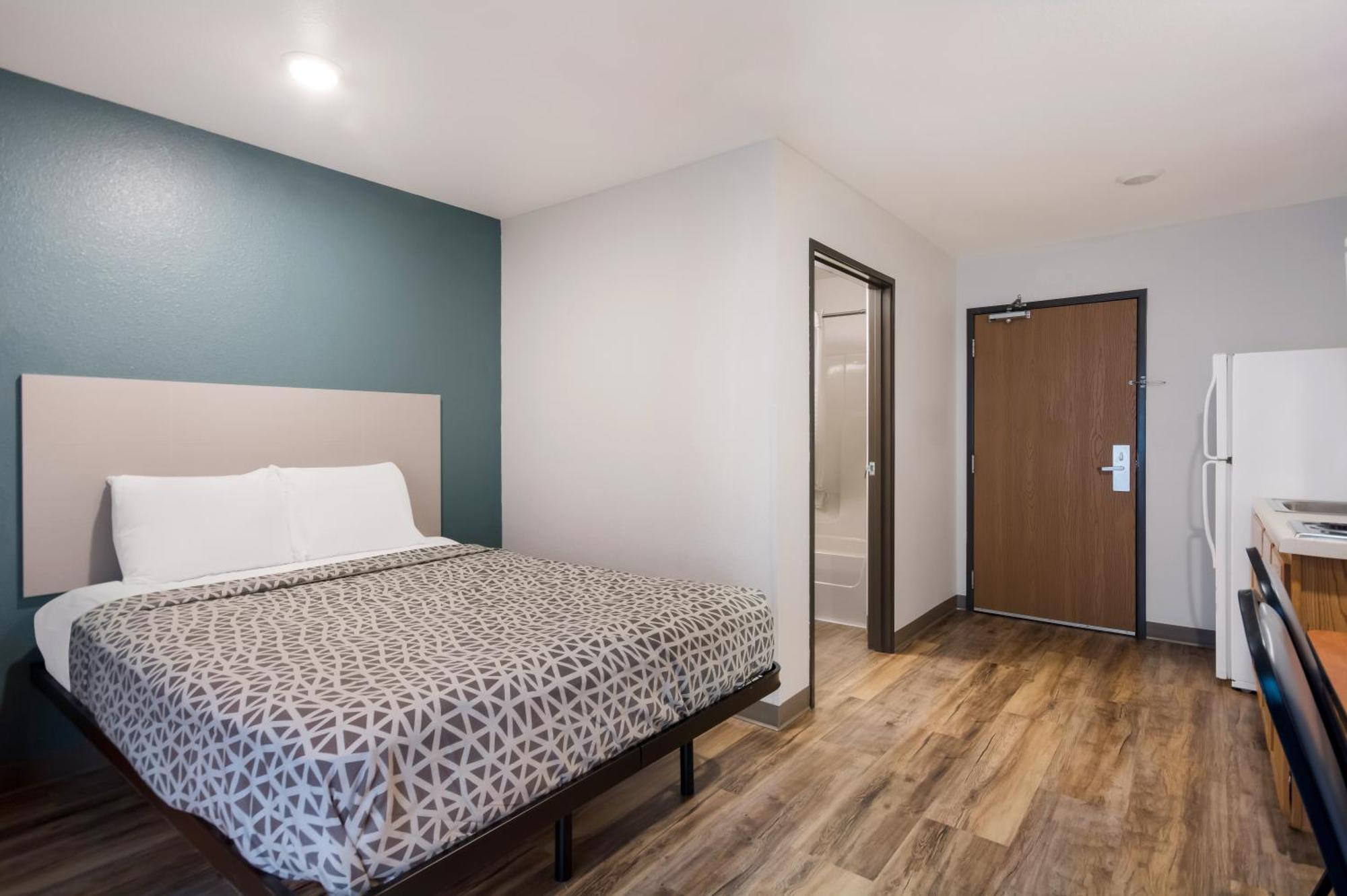 Woodspring Suites Columbia Fort Jackson Exterior photo