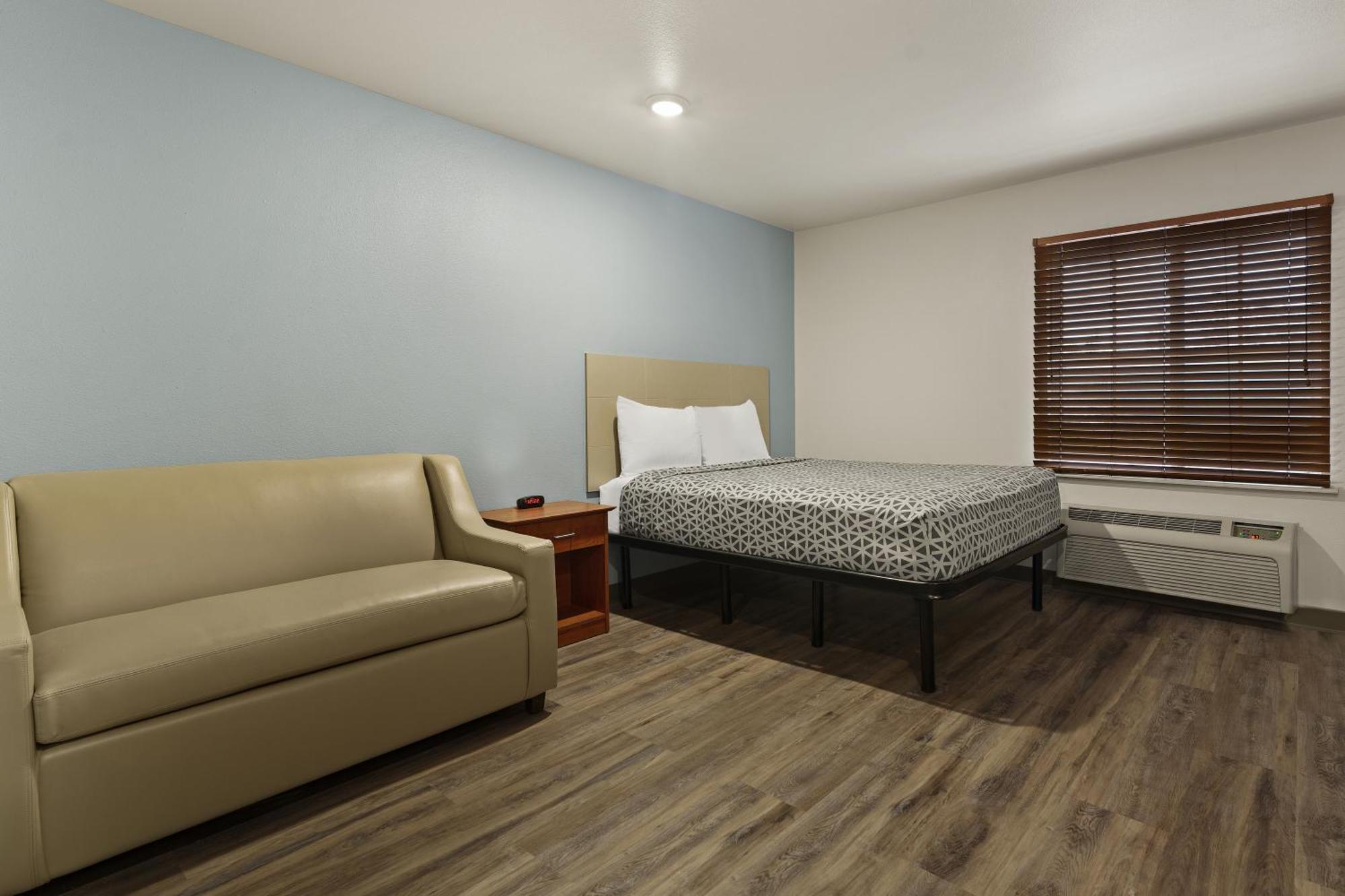 Woodspring Suites Columbia Fort Jackson Exterior photo