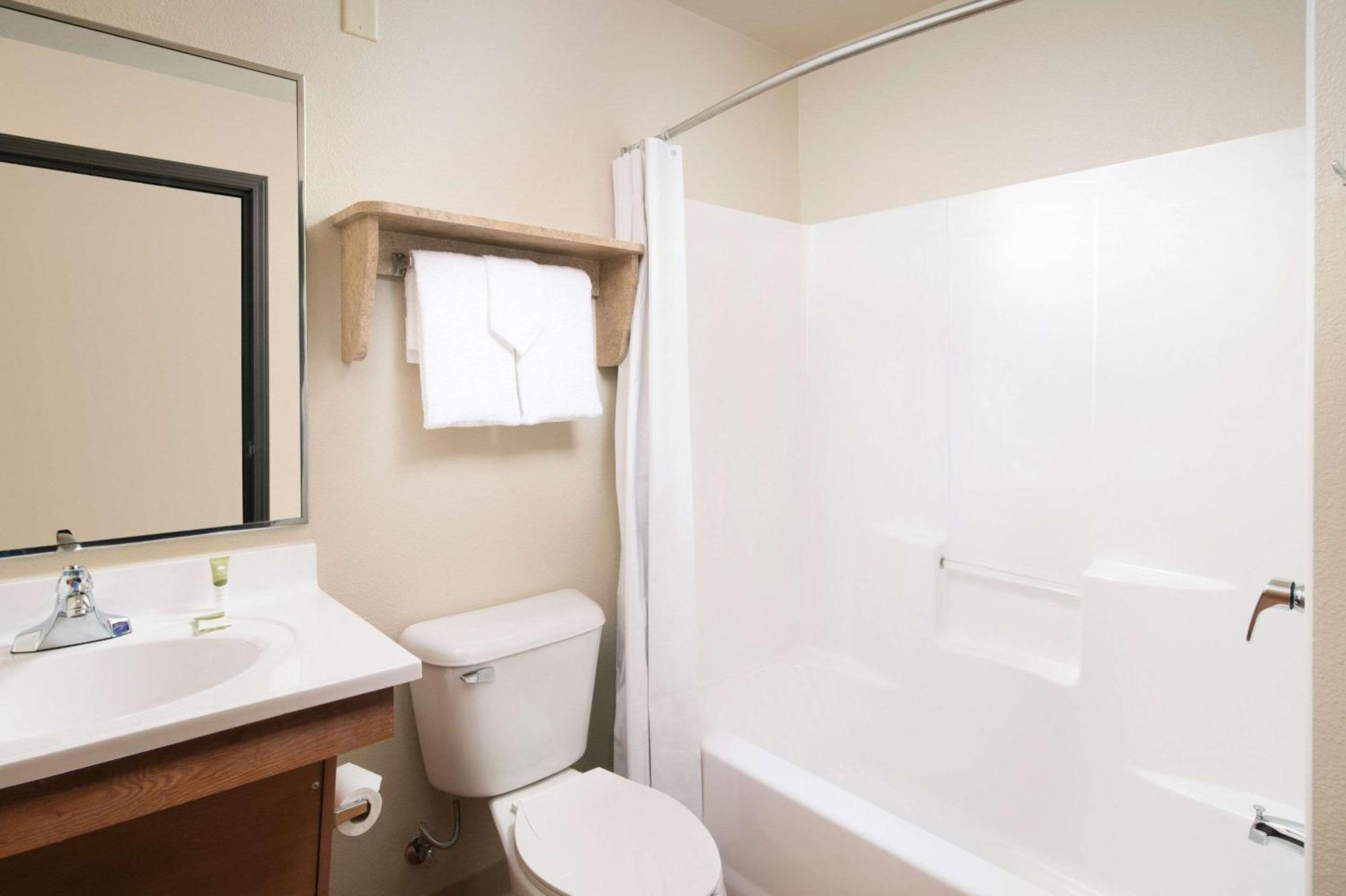 Woodspring Suites Columbia Fort Jackson Exterior photo