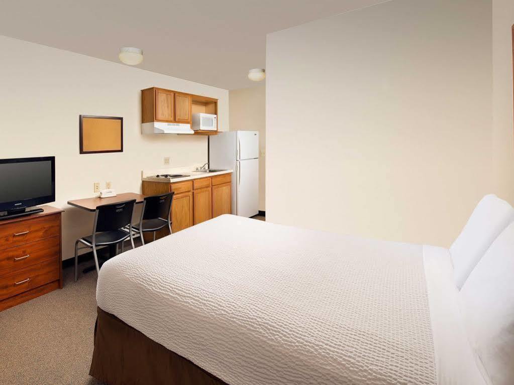 Woodspring Suites Columbia Fort Jackson Exterior photo